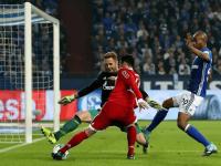 开云体育官方网站-沙尔克在比赛中取得胜利，球员表现出色