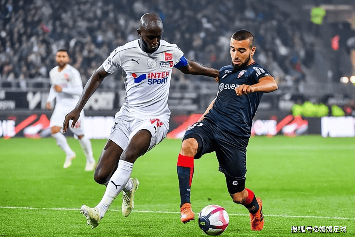 关于佛罗伦萨主场告负,危险氛围弥漫的信息 关于佛罗伦萨主场告负,危险氛围弥漫的信息