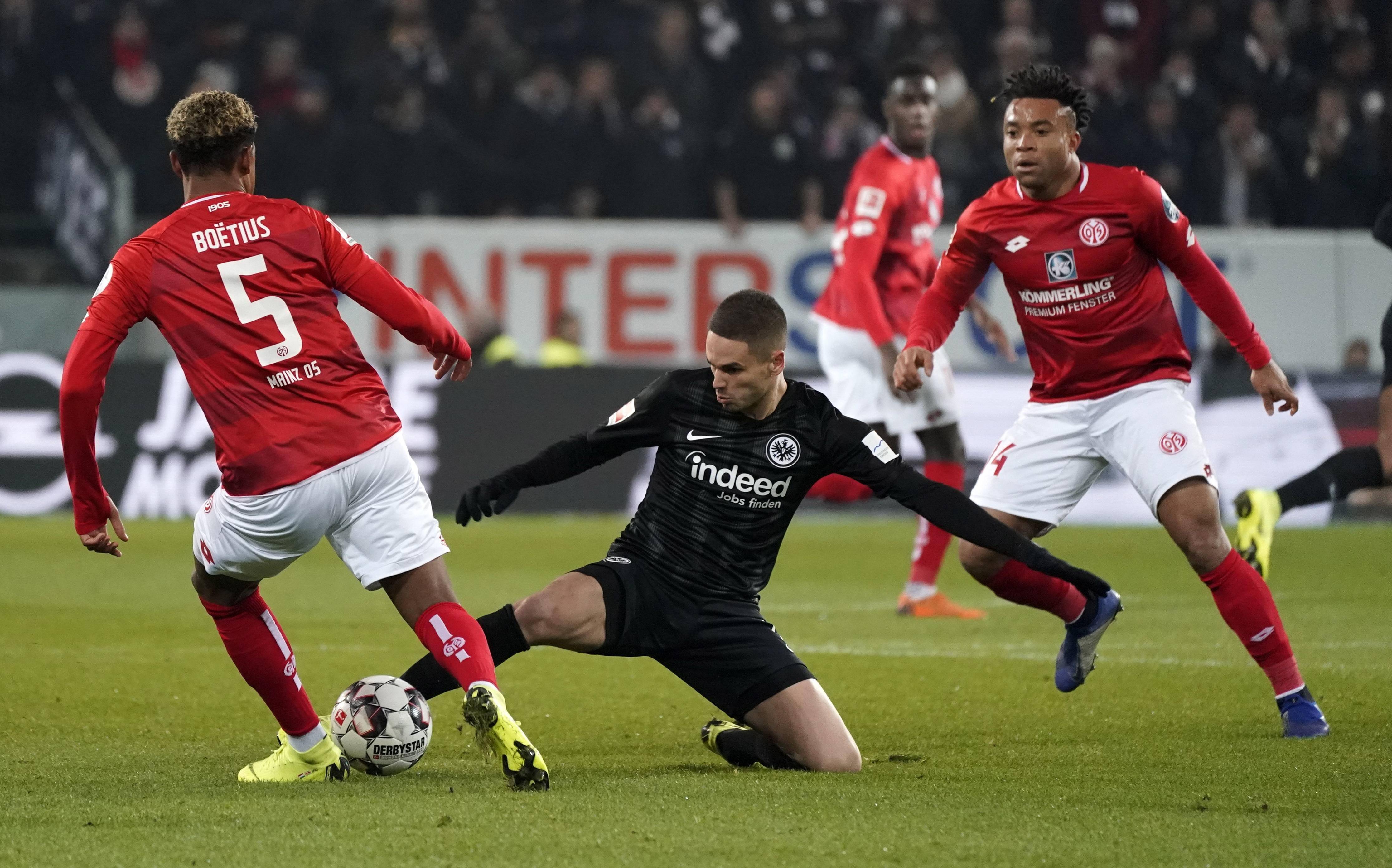 关于圣埃蒂安队客场胜利,取得宝贵的分的信息 关于圣埃蒂安队客场胜利,取得宝贵的分的信息