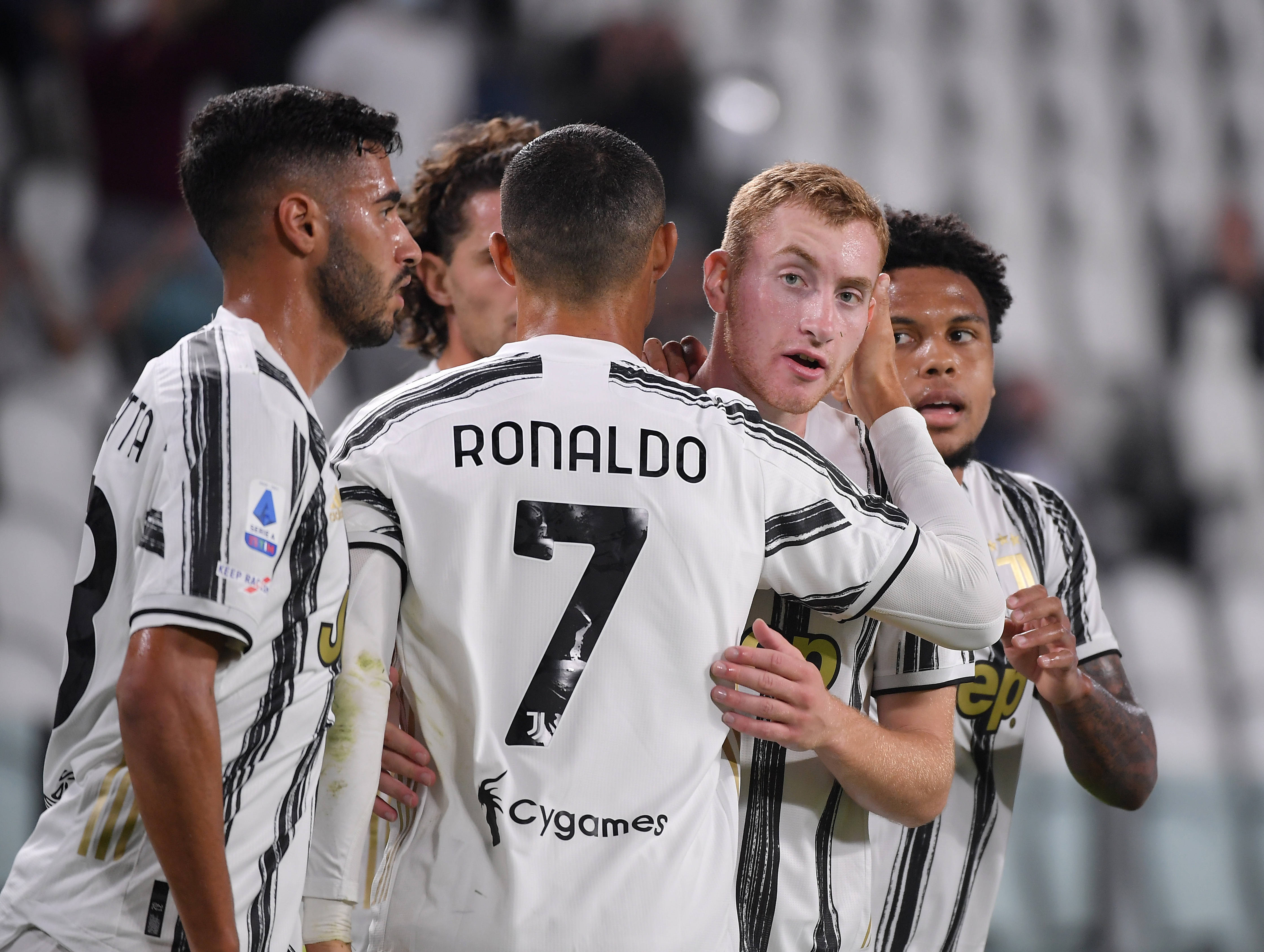 尤文图斯战胜都灵，提升联赛排名的简单介绍