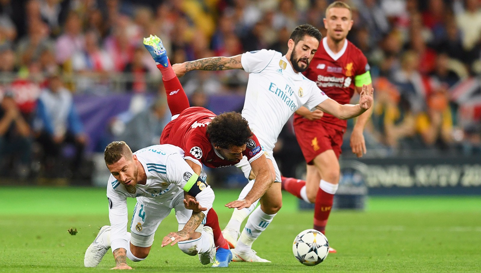 皇马高歌凯旋，欧冠传统强队再掀高潮的简单介绍