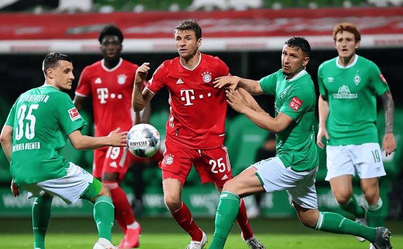 关于德甲争冠热门中卫伤停传闻：球队后防手段受挑战的信息