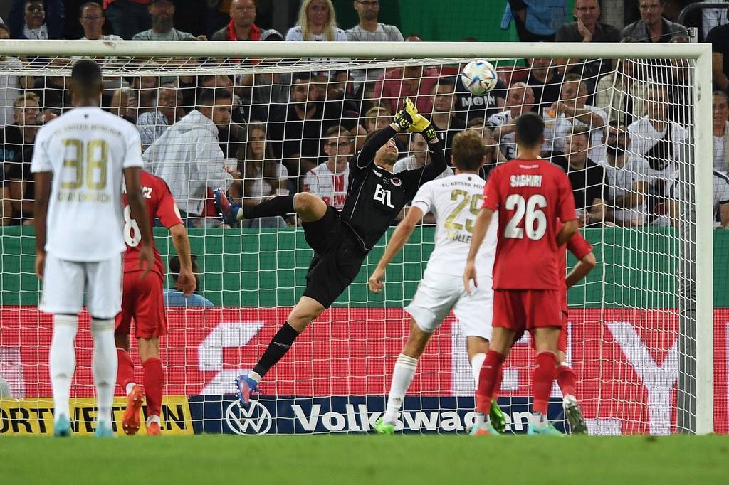 不莱梅主场逆袭沃尔夫斯堡，保级形势乌云密布的简单介绍