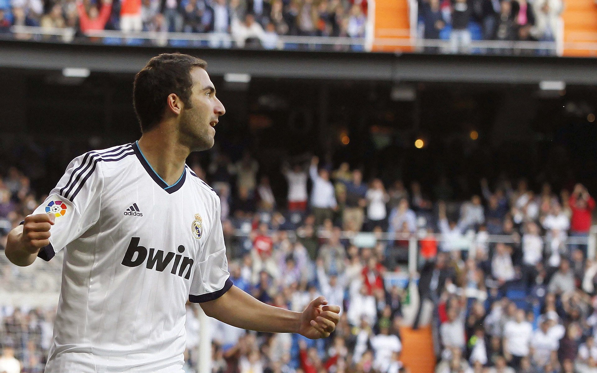 班凯罗独木擎天，广东队血战黄蜂彰显竞技之魂